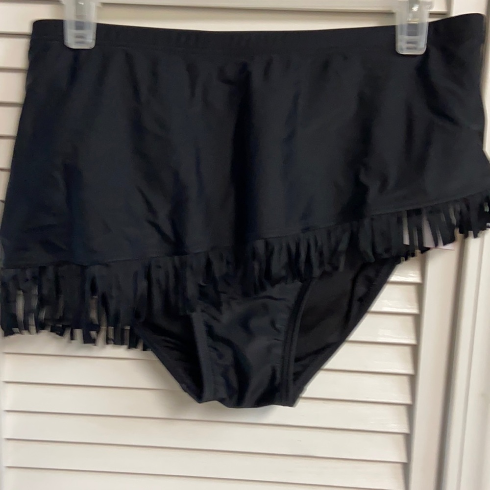 Black swim skirt with fringe.